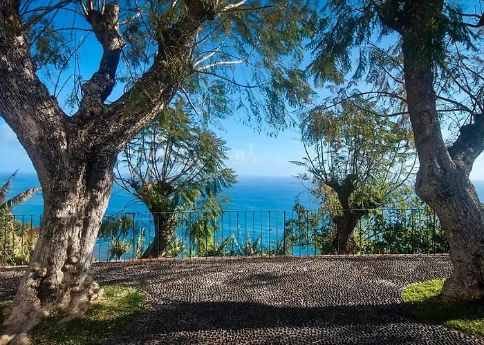 مزرعة للإقامة Torre Bella Gardens *