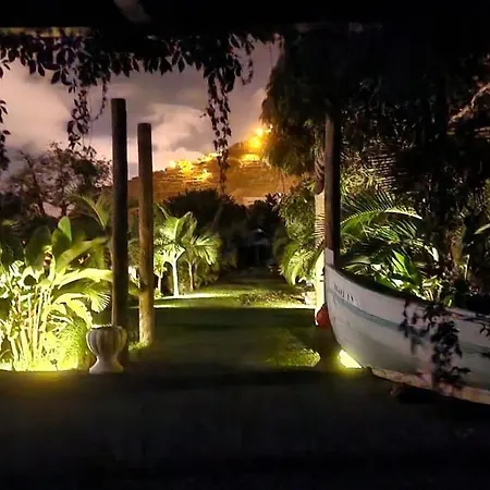 Torre Bella Gardens Lantgård