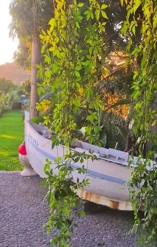 Alloggio per agriturismo Torre Bella Gardens *