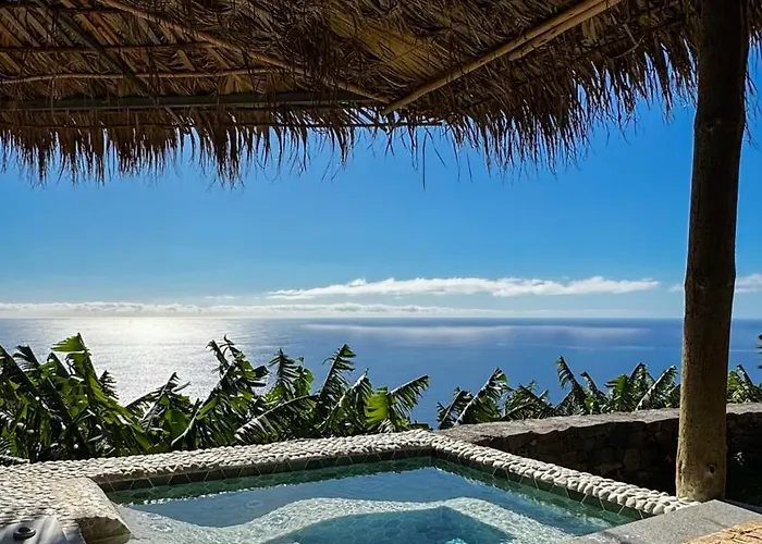 Torre Bella Gardens Arco da Calheta